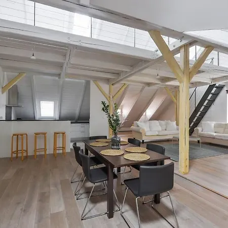 Our Loft Right Next To Charles Bridge Prague