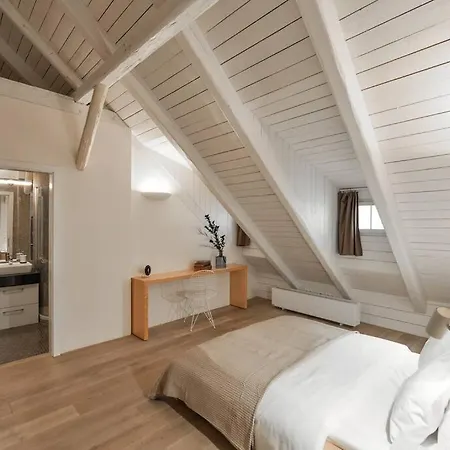 Apartment Our Loft Right Next To Charles Bridge *